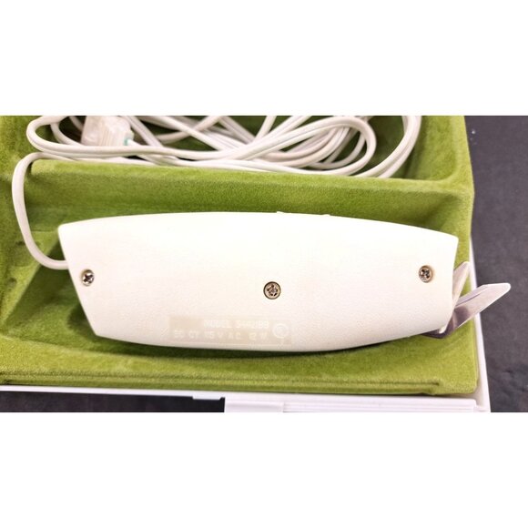 Vintage Sears Electric Scissors 344.2199 Manual Original Case Green 2 Speed 1968 - Picture 4 of 9